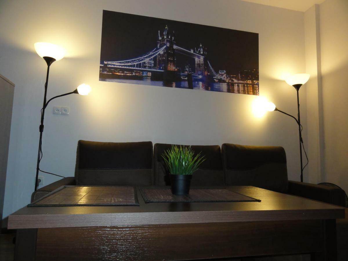 Apartament Centrum Giełdowa Varşovia Exterior foto