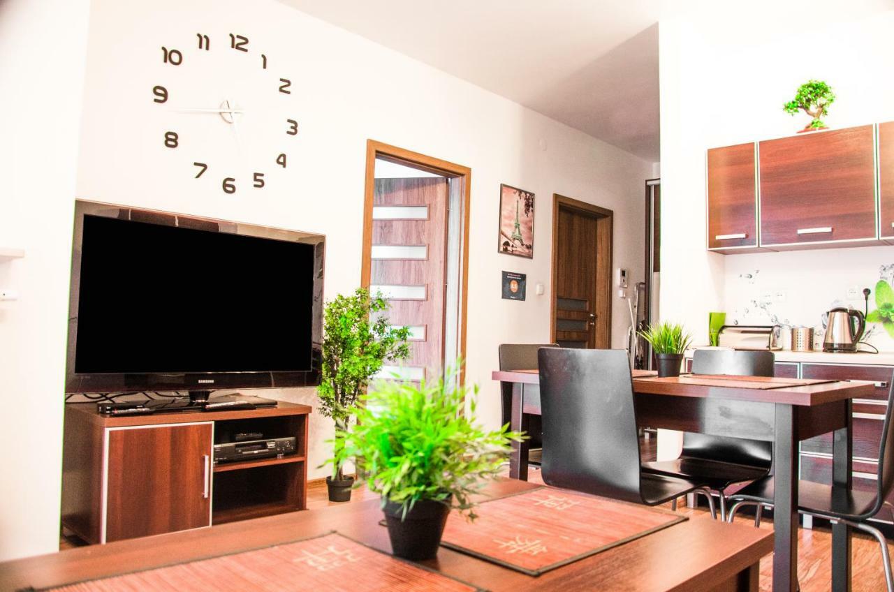 Apartament Centrum Giełdowa Varşovia Exterior foto